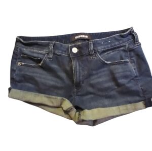 Express Womens Shortie Relaxed Low Rise Denim Jean Shorts Size 8 Stretch Casual